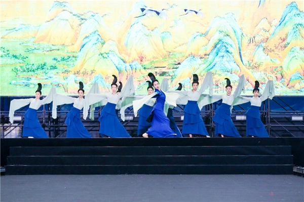 非一般中国“千年霓裳 遇见运河”通州大运河畔再现传统文化盛景