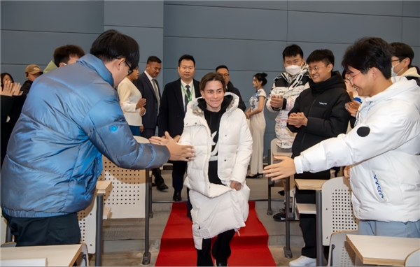 国际极地年：丘索维金娜携手北极科学中心、国家极地健康计划、天狮集团