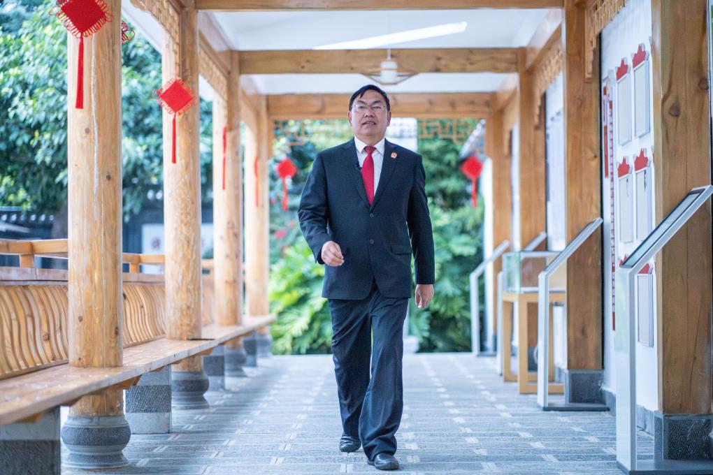 新华全媒+｜基层法官罗连书：“以心换心”才能“案结人和”