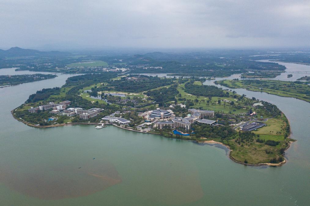 沿海南环岛旅游公路看美丽博鳌