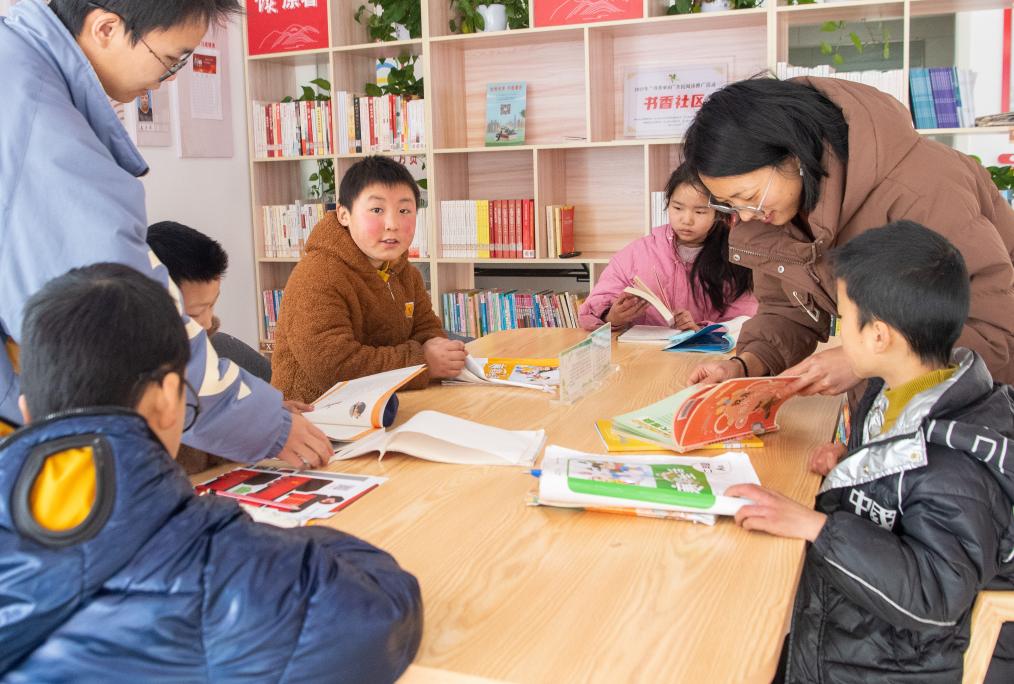 书香中国丨从田间到云端：中国乡村弥漫“书香气”