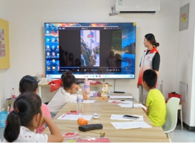 行走的思政课||薪火相传，共筑赶考新篇 ——青岛理工大学人文与外国语学院“薪火精神”宣讲团行动纪实