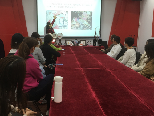 白云区鹤龙街开展非遗文化“广绣”培训班