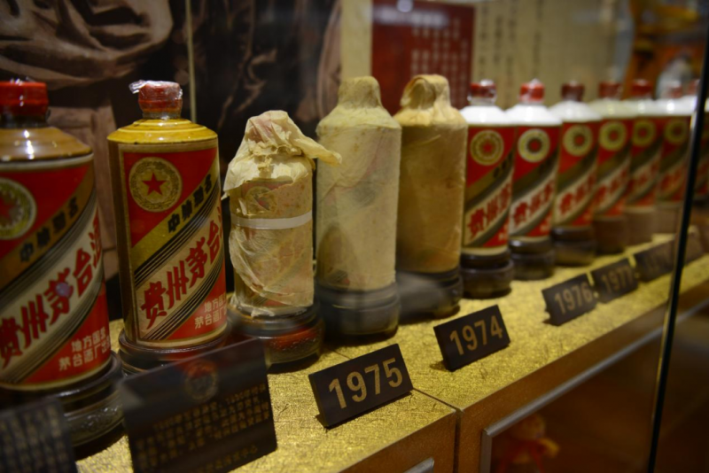 贵州茅台《茅台故事》走进经销商宁凤莲：以热忱为笔，书写奋进华章