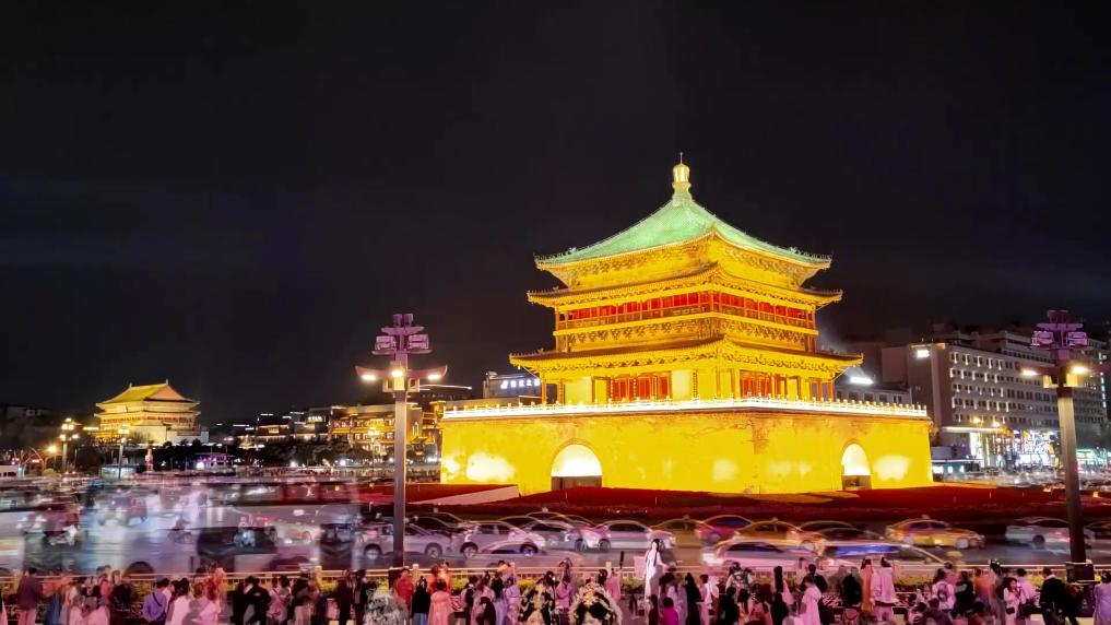 清明赏花文旅热 点燃消费新引擎
