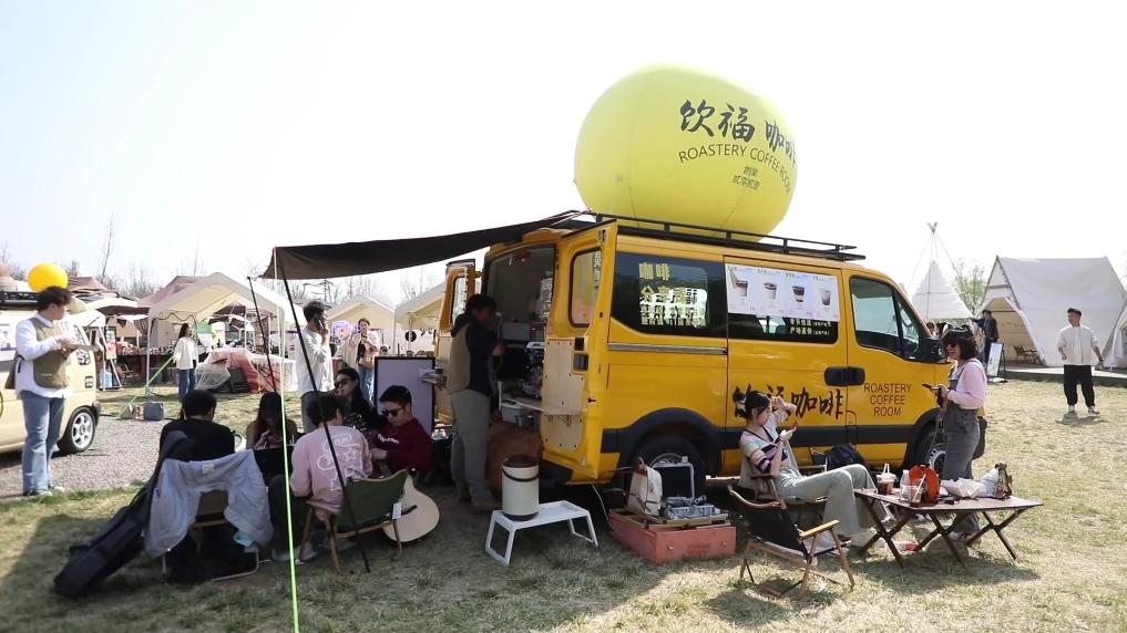清明赏花文旅热 点燃消费新引擎