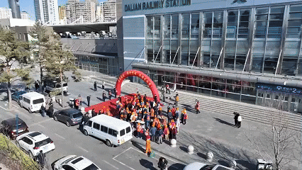 “银发旅游专列”助中国老年人乐享出游