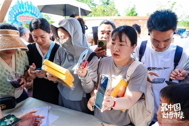 5.17-5.18，等风来，不如追凤去！  “最中国·文博市集”中国凤专场在新吴区成功举办